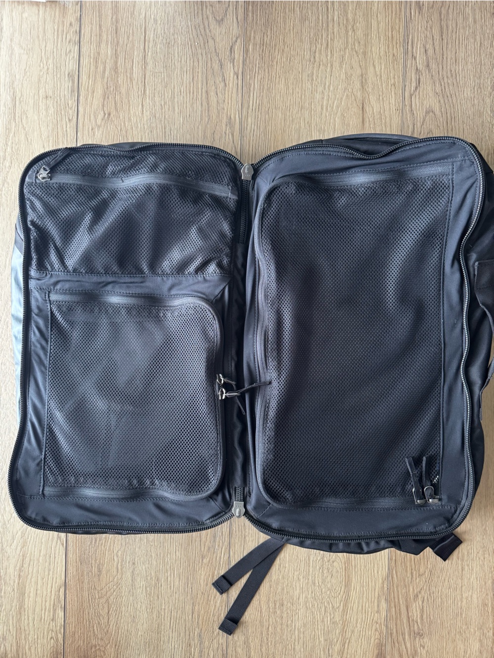 Cotopaxi Allpa 28L Black Travel Backpack MSRP$205 no defects